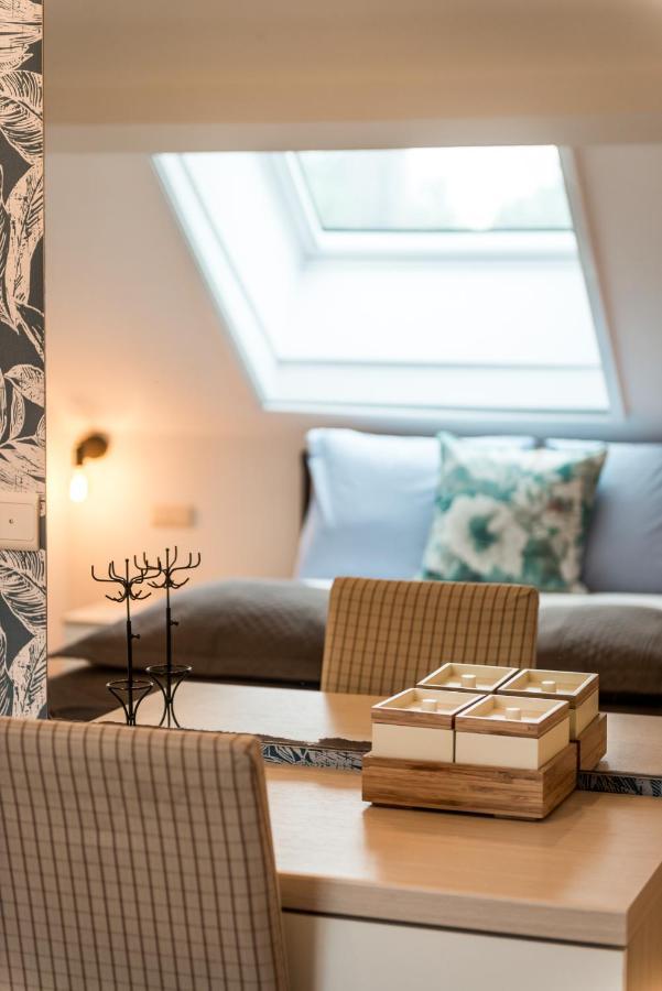 Een Prachtige En Luxueuze Vakantiewoning Dat Is Hof Leskensdaele Geraardsbergen Exterior foto